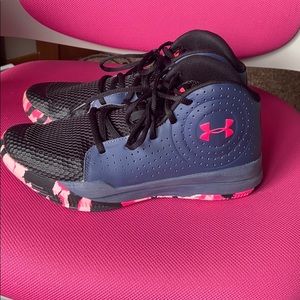 Girls Basketball Shoes